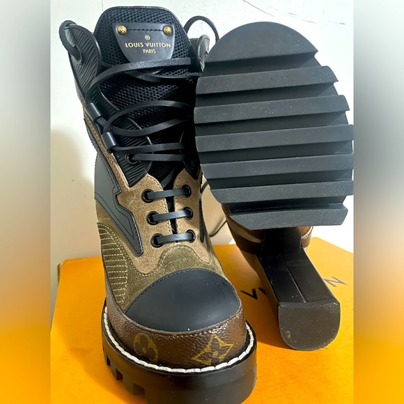 Worn once! In perfect condition. Ask for more pictures! - Picture 3 of 3